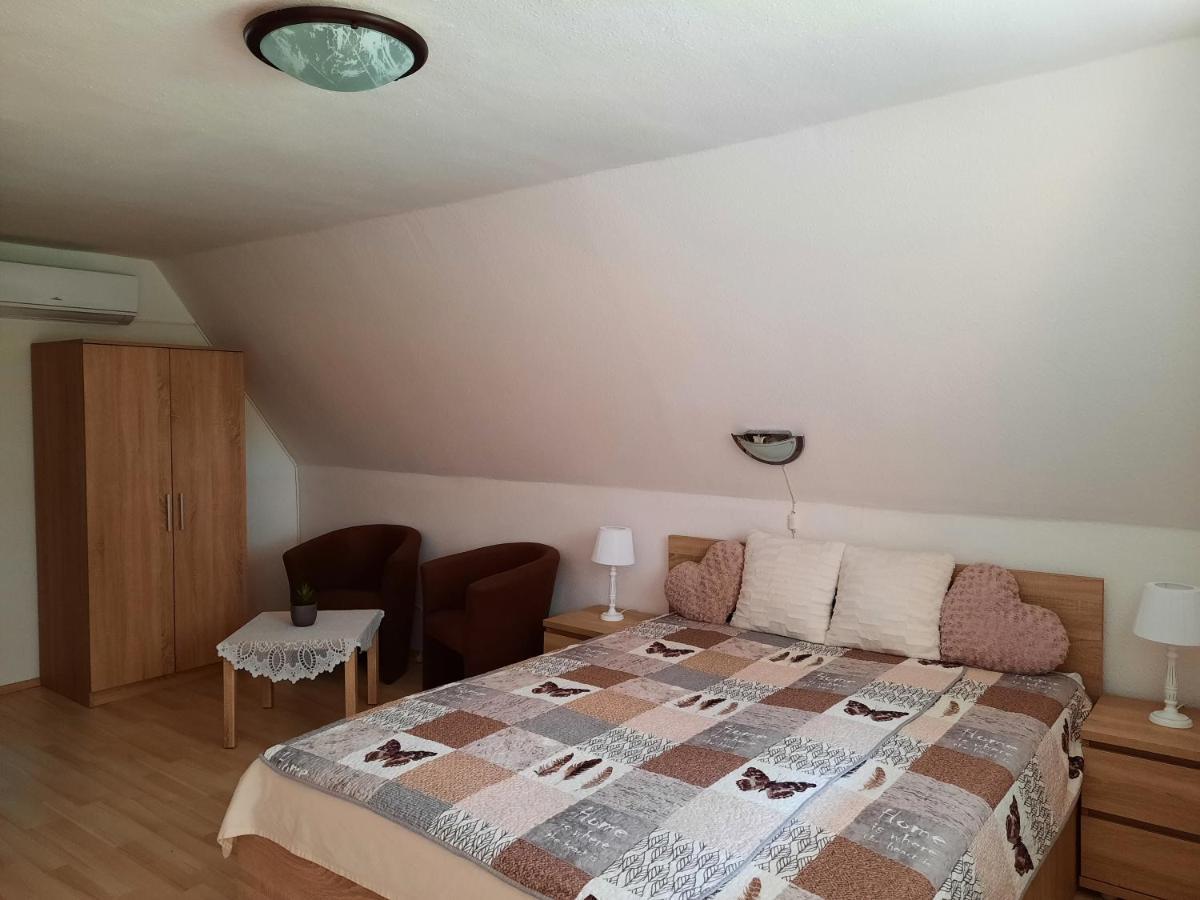 Dora Apartmanhaz Zalakaros Exterior photo