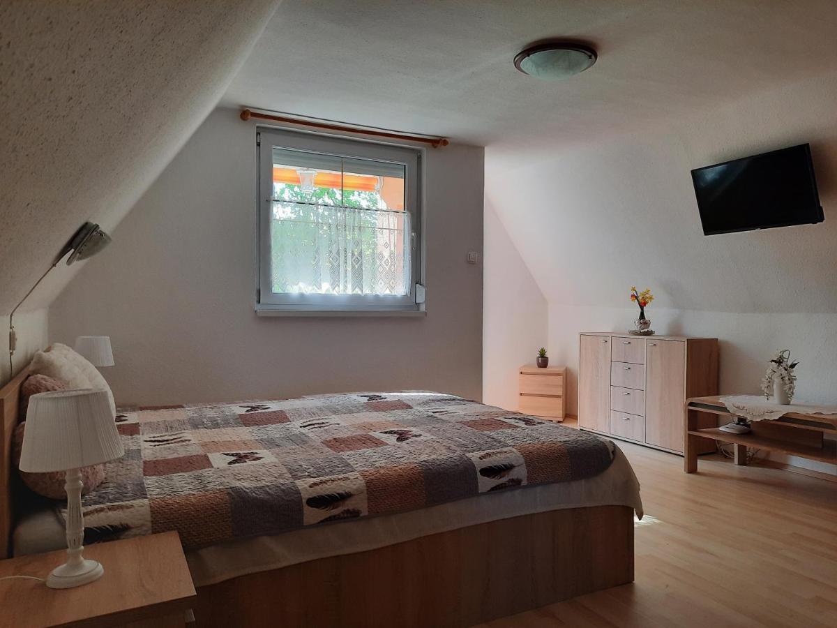 Dora Apartmanhaz Zalakaros Exterior photo